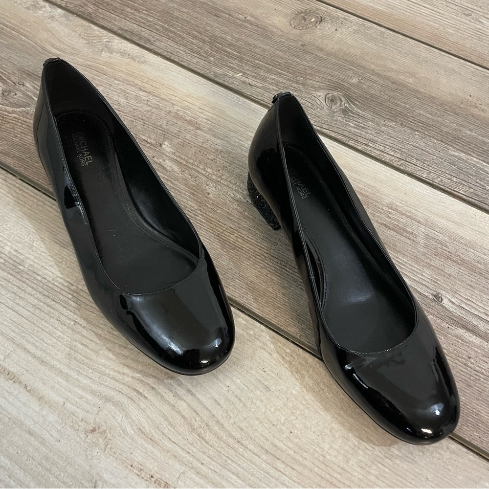 MICHAEL Michael Kors Black Patent Leather Flats Women’s 8 Sequin Low Heel - Picture 2 of 9